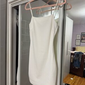 White Sleeveless bodycon Dress